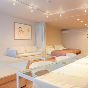 D3 Gallery2 アパートホテル 大阪市